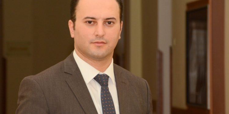 Kadrların İdarə Edilməsindən İnsan Resurslarının İdarəetməsinə keçid